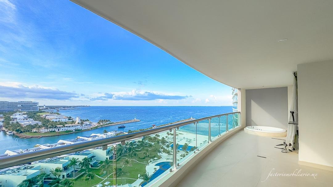 Departamento Novo Cancún de 2 Recamaras 206 m2 en Venta