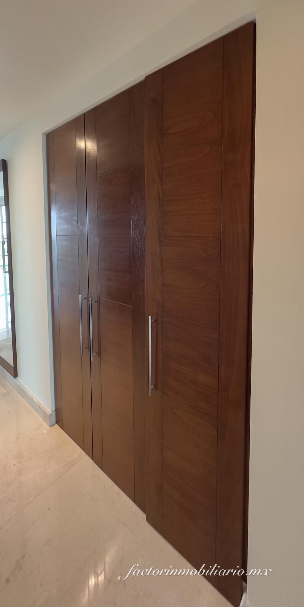 Departamento Novo Cancún en Puerto Cancún de 2 Recámaras en Renta Sin Muebles