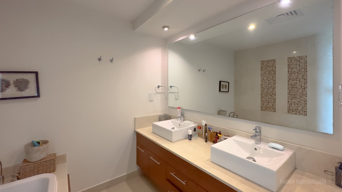 Departamento en Venta en Novo Cancún Amueblado