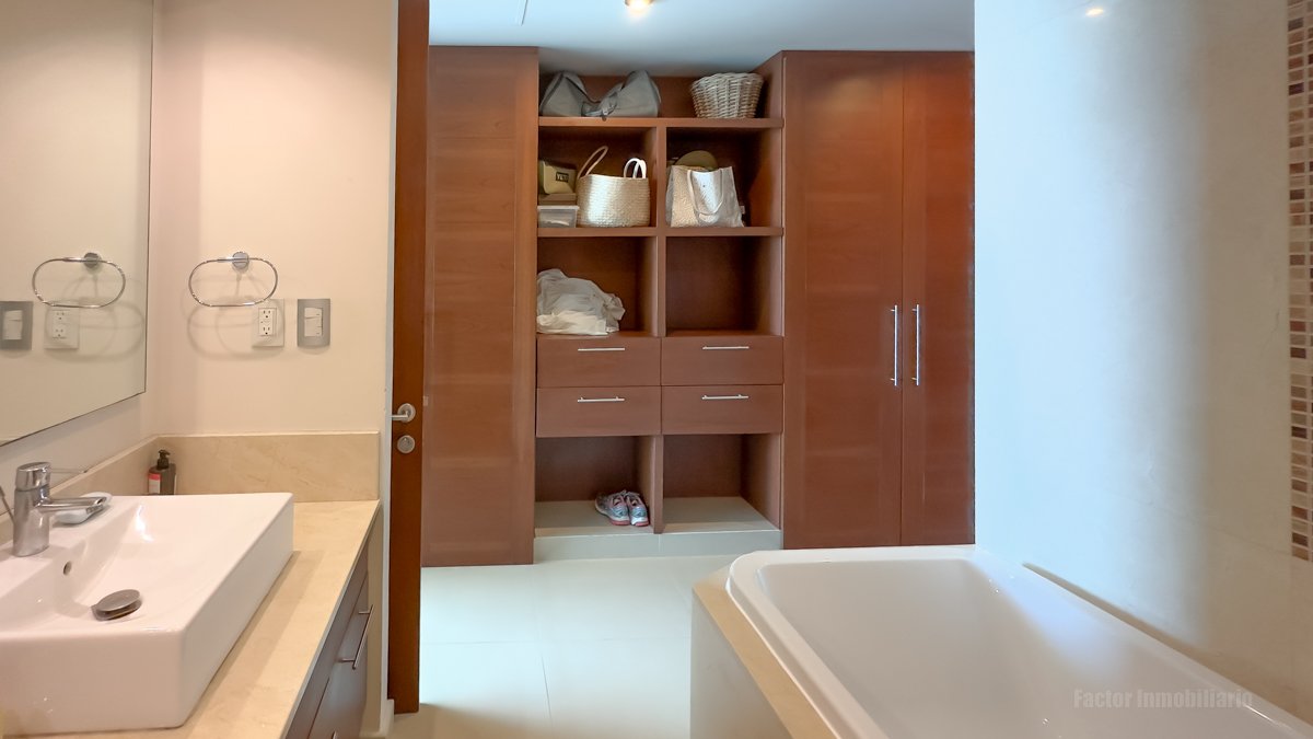 Departamento en Venta en Novo Cancún Amueblado