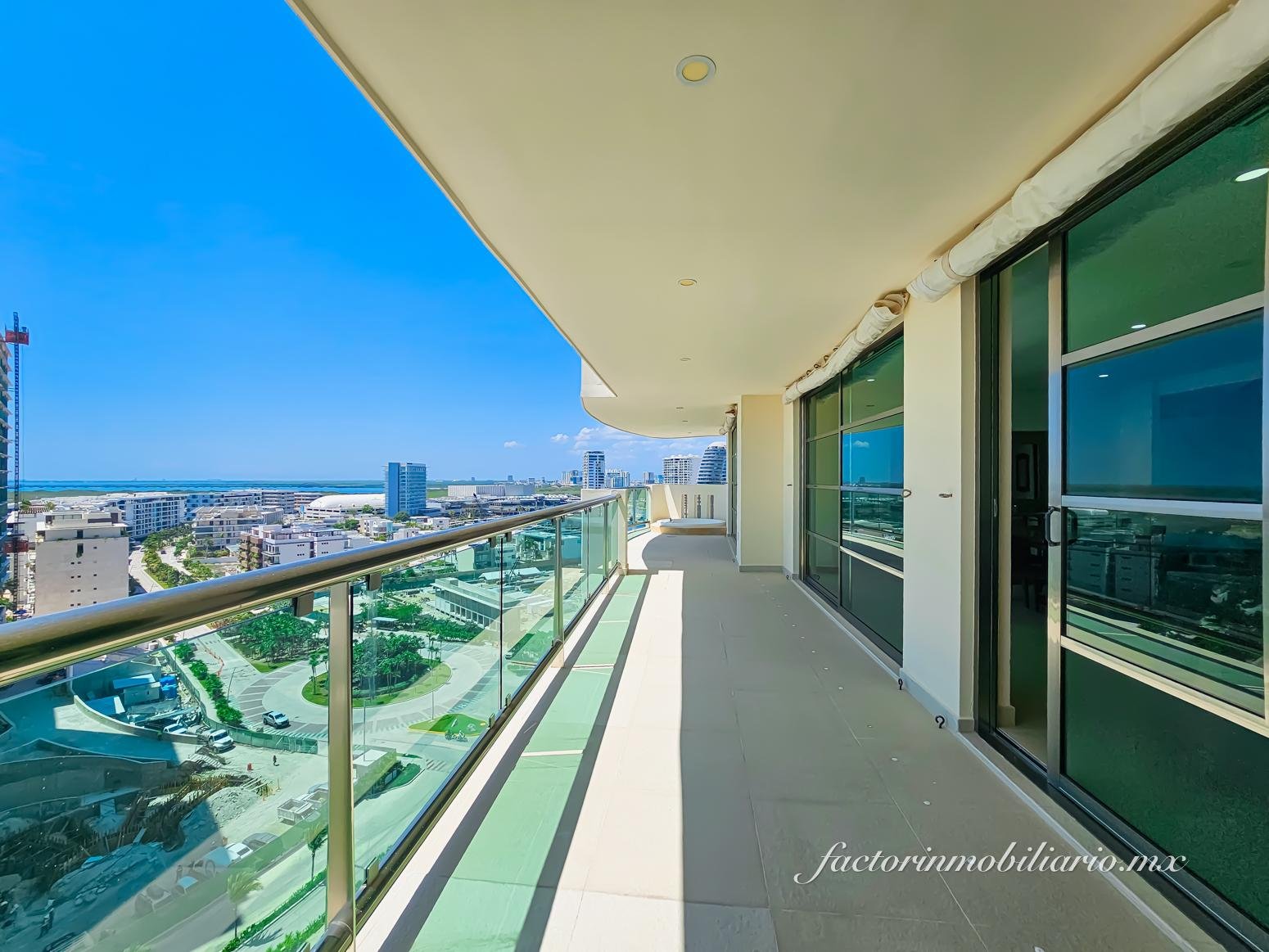 Departamento Novo Cancún de 3 recámaras de 263 m2 en Renta Amueblado o Sin Muebles