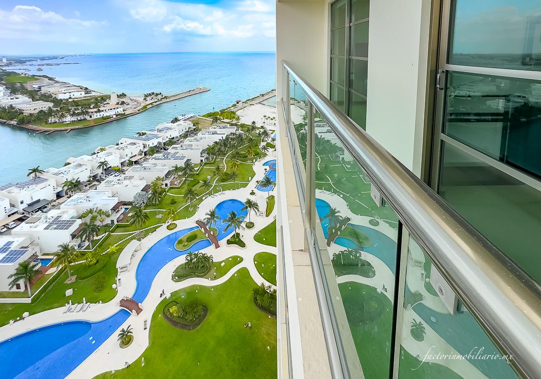 Penthouse Novo Cancún Vista a la Zona Hotelera