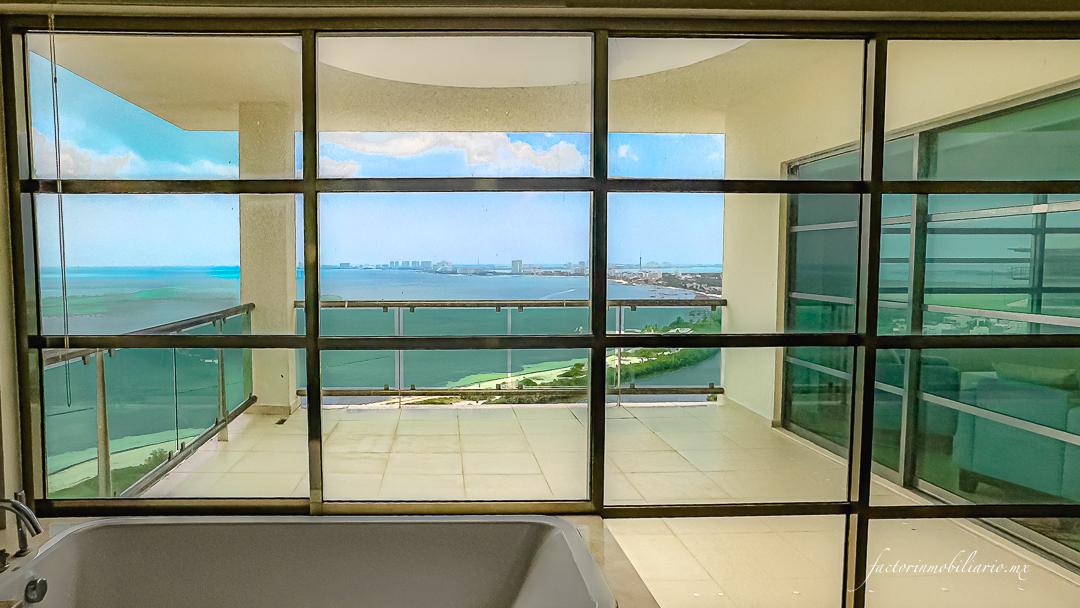 Penthouse Novo Cancún Vista a la Zona Hotelera