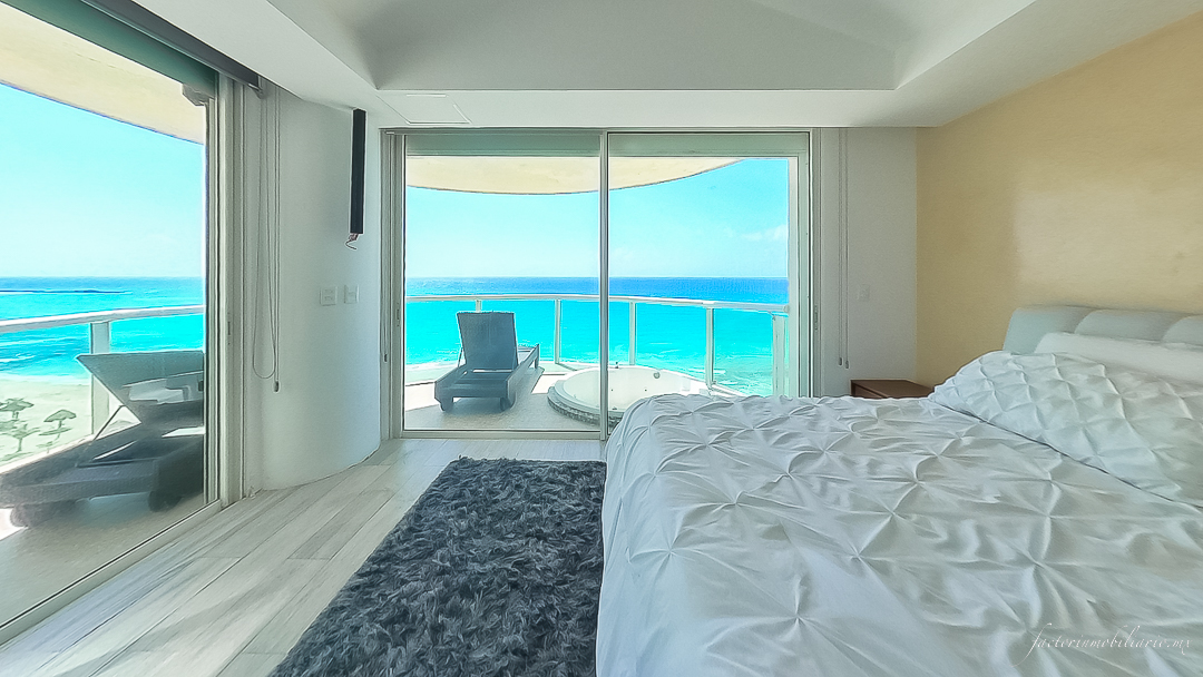 Bay View Grand Cancún 3 Recámaras | Departamento Venta