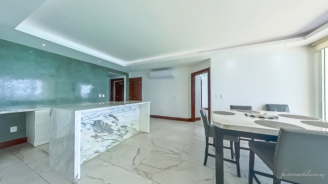 Bay View Grand Cancún 3 Recámaras | Departamento Venta