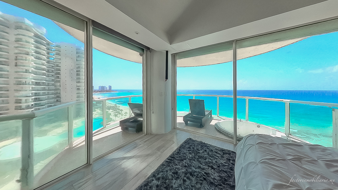 Bay View Grand Cancún 3 Recámaras | Departamento Venta