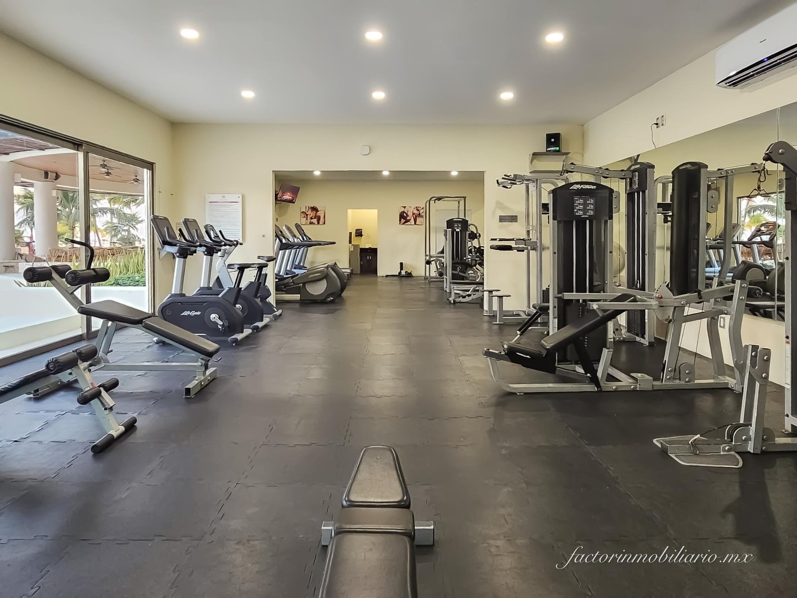 Novo Cancun en Puerto Cancun