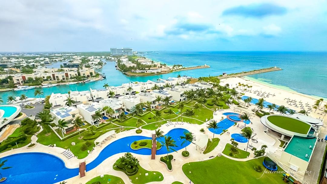 Novo Cancun en Puerto Cancun