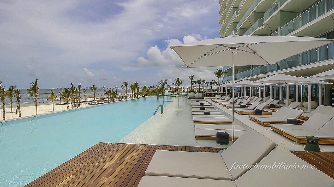 SLS Cancún Hotel & Residences Puerto Cancun