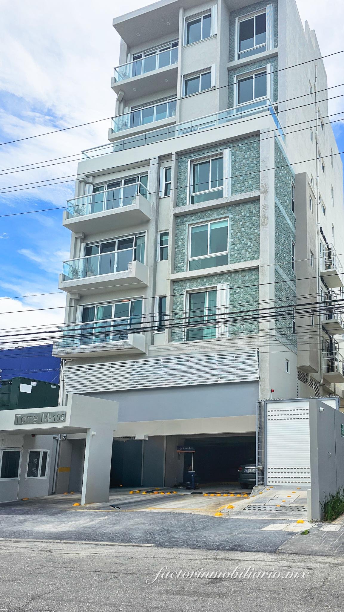 Pent House en Torre M frente a Puerto Cancún en Av Bonampak