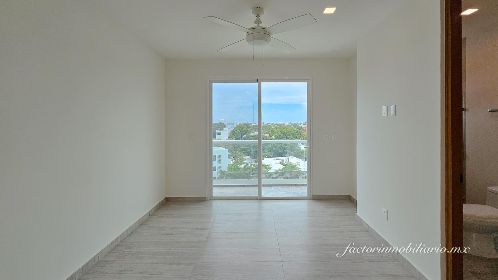 Pent House en Torre M frente a Puerto Cancún en Av Bonampak
