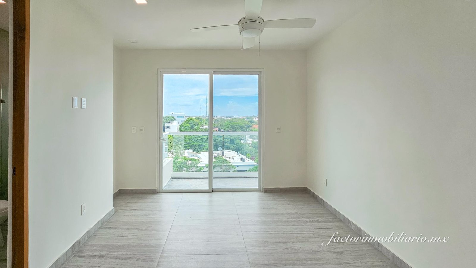 Pent House en Torre M frente a Puerto Cancún en Av Bonampak