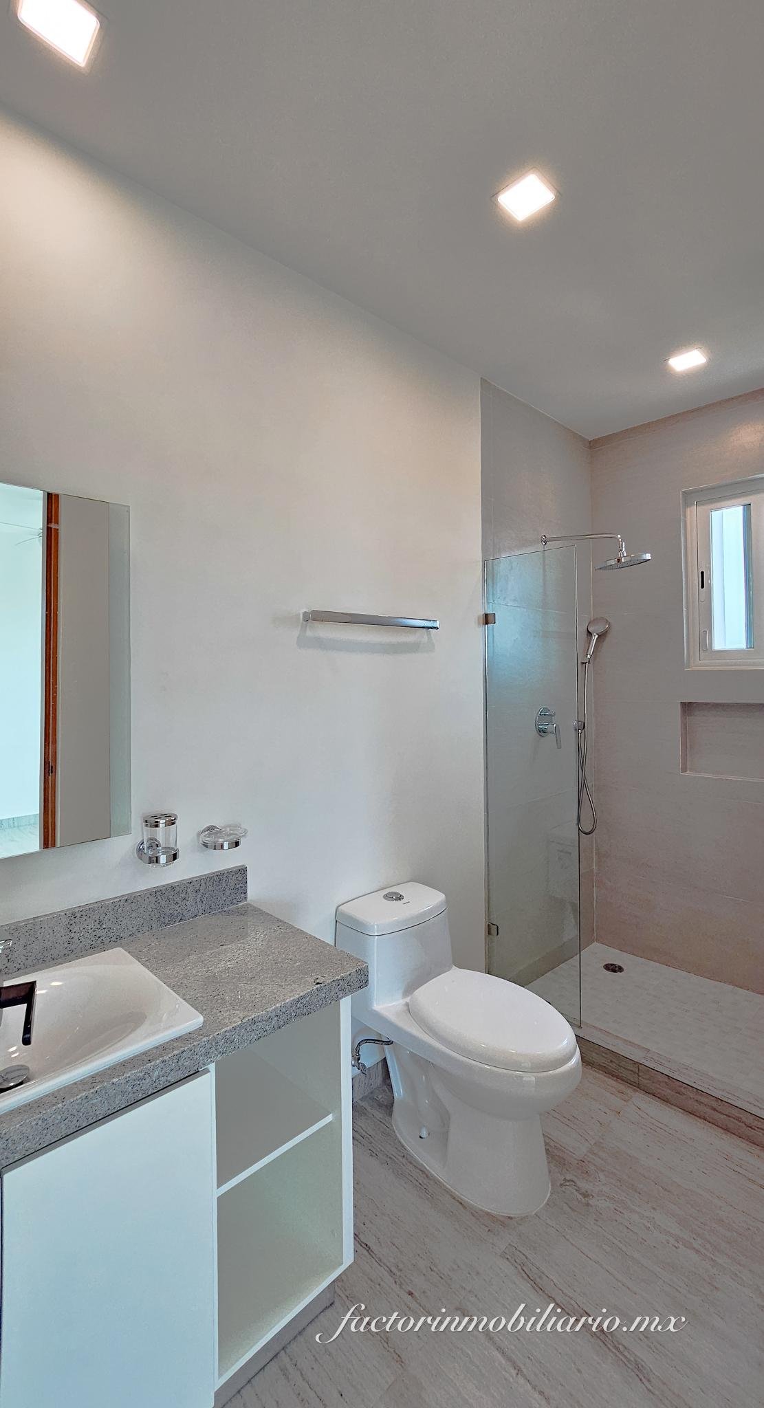 Pent House en Torre M frente a Puerto Cancún en Av Bonampak