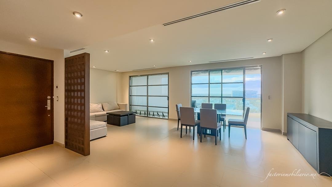 Departamento Novo Cancún de 2 Recamaras 206 m2 en Venta