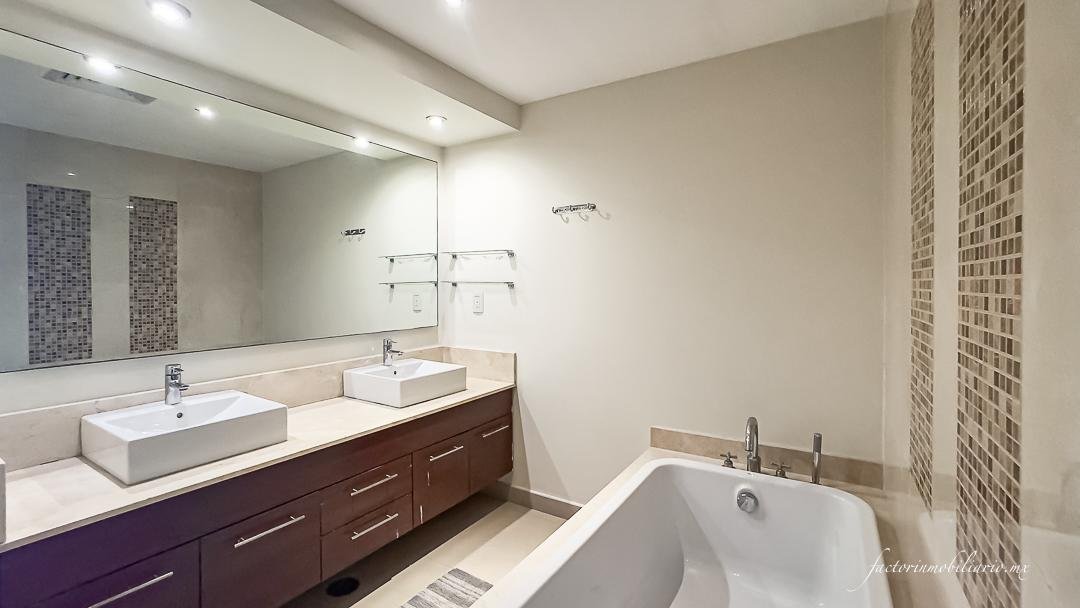 Departamento Novo Cancún de 2 Recamaras 206 m2 en Venta