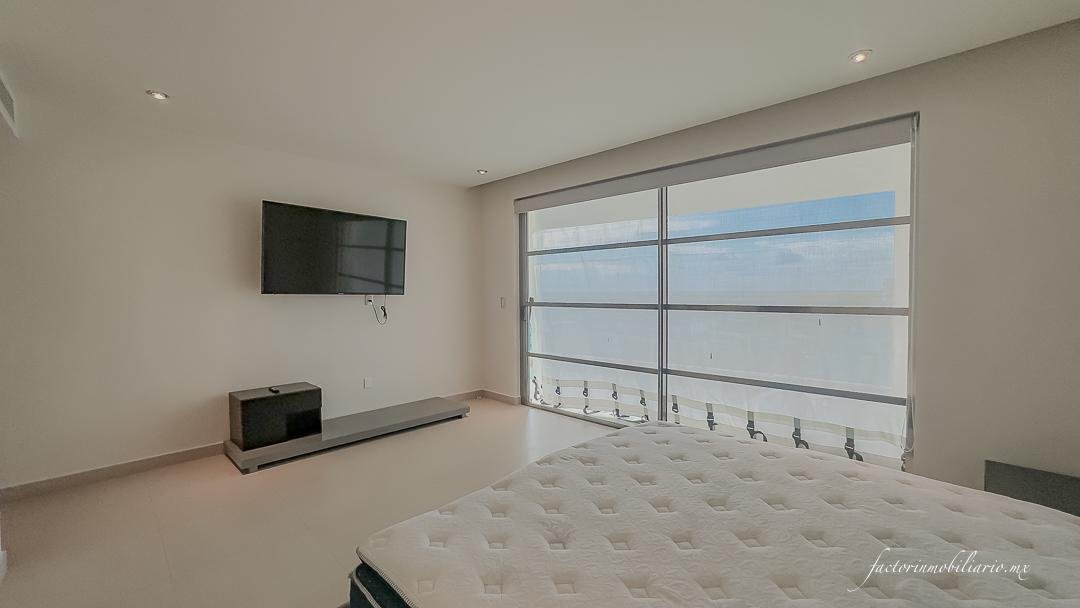 Departamento Novo Cancún de 2 Recamaras 206 m2 en Venta