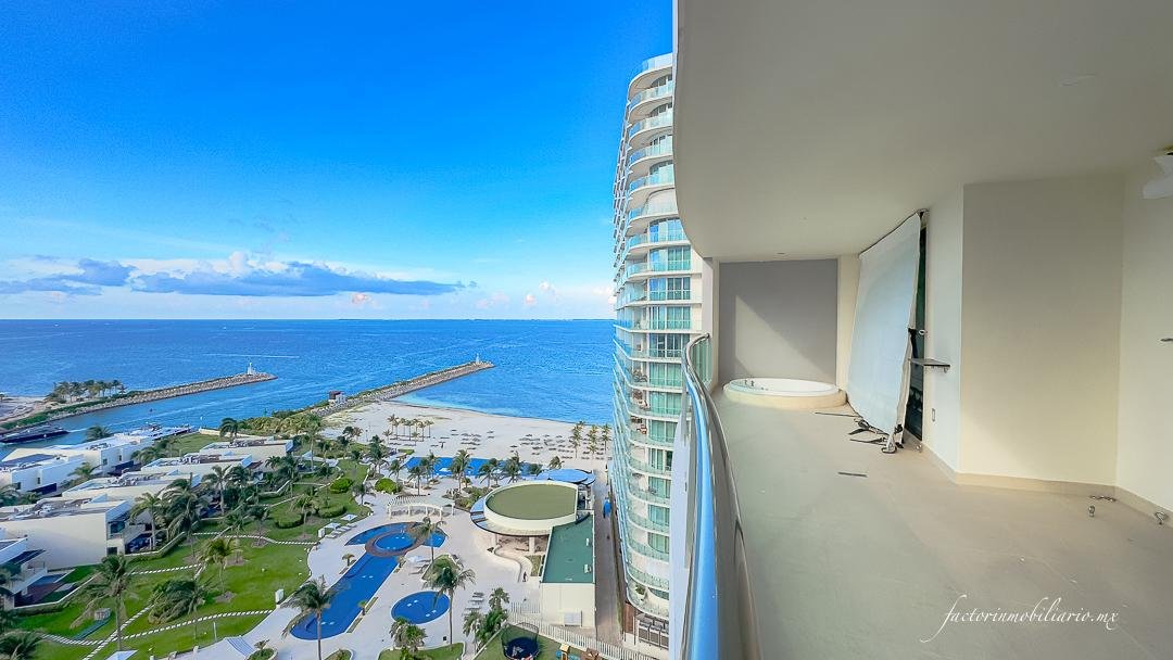 Departamento Novo Cancún de 2 Recamaras 206 m2 en Venta