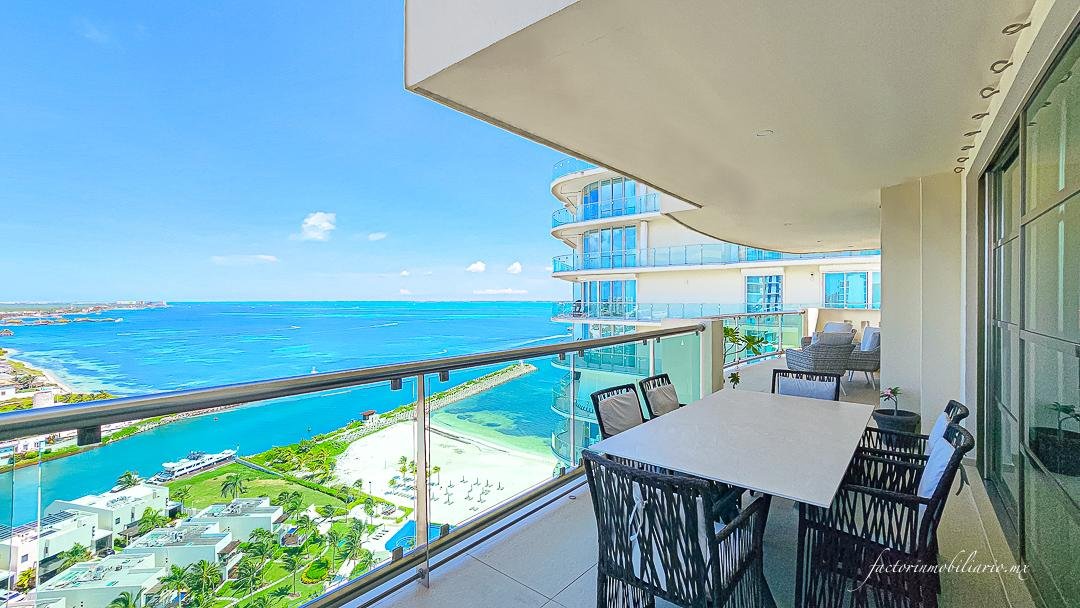 Departamento Novo Cancún en Puerto Cancún de 2 Recámaras Amueblado en Renta