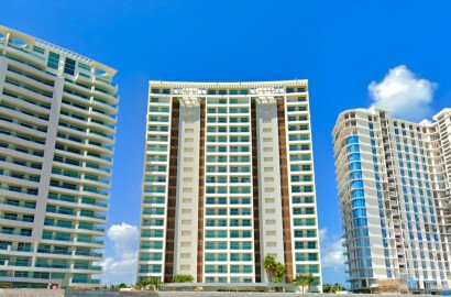 Departamento Novo Cancún Torre Apus de 3 Recámaras Amueblado en Venta