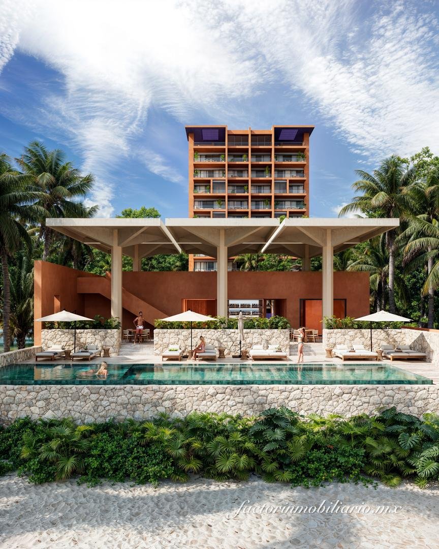 Mistral | Inversión y estilo frente al mar