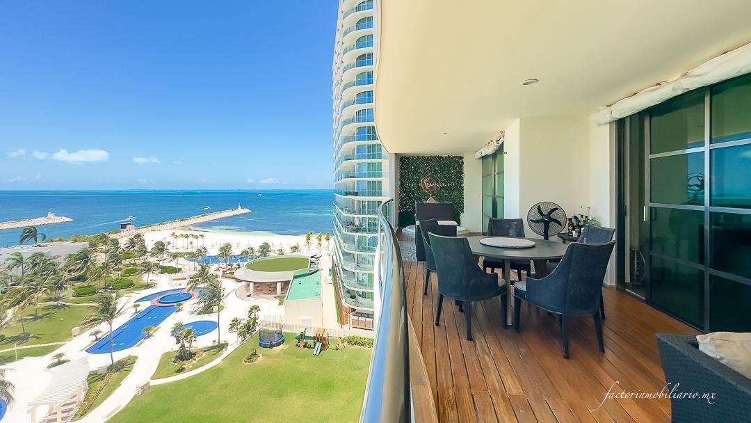 Departamento Novo Cancún Torre Apus de 3 Recámaras Amueblado en Venta