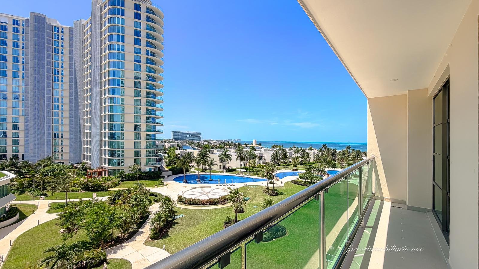 SLS Residences | Departamento de 3 Recámaras en Venta Sin Muebles