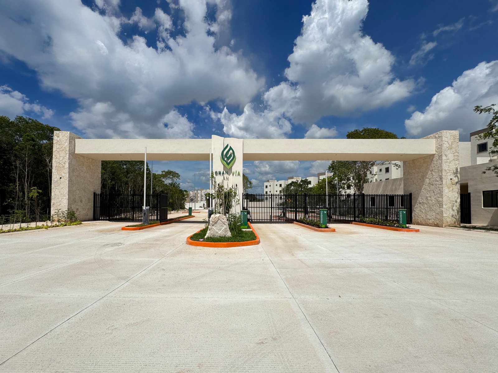 Valmira Living Cancún | Departamentos con Plusvalía en Av. Huayacán