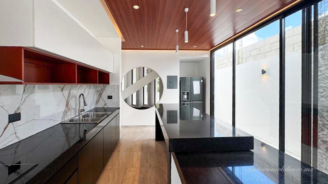 Casa en Venta | Vía Cumbres en Av. Huayacán Cancún